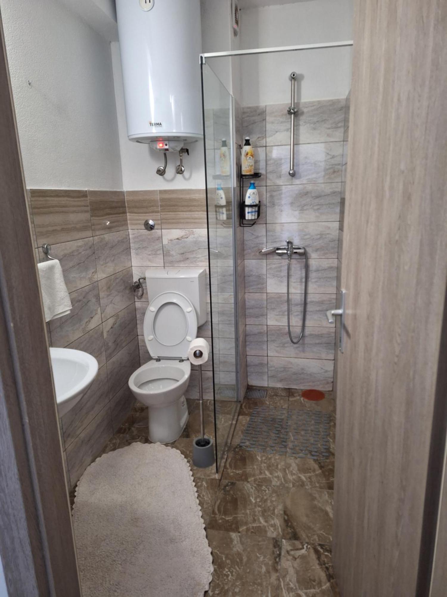 Bed and Breakfast Mare Vrlika Экстерьер фото