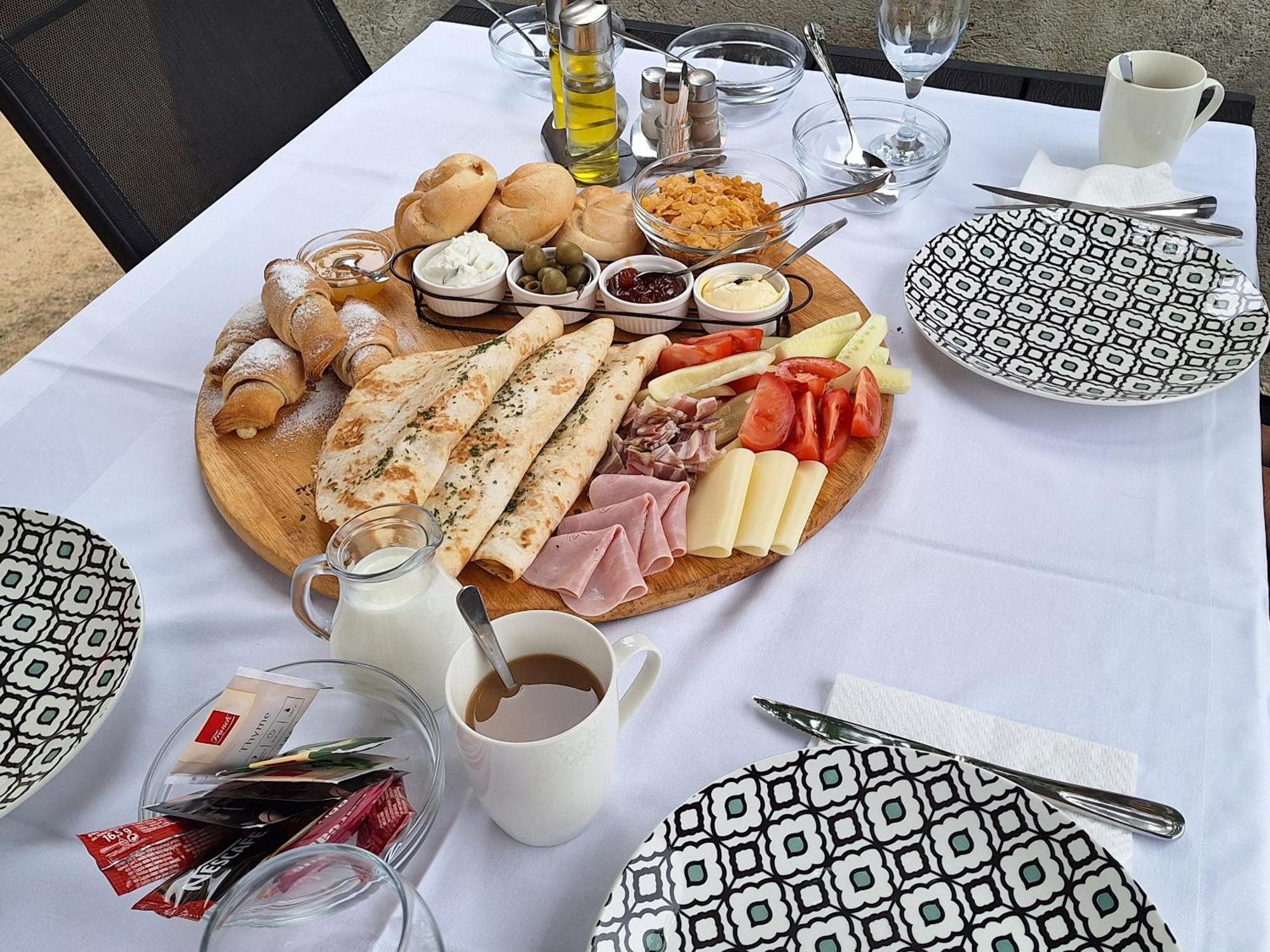 Bed and Breakfast Mare Vrlika Экстерьер фото